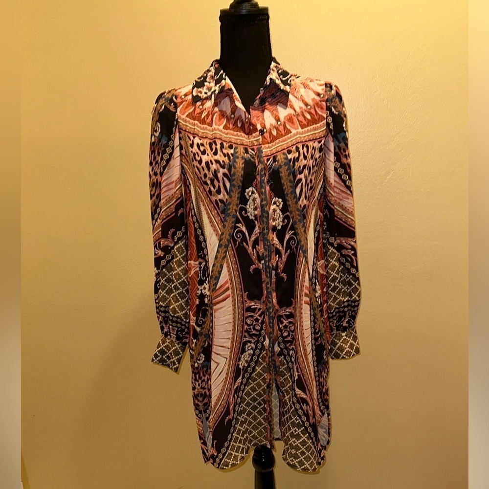 LONG SLEEVE MULTI PRINT BUTTON DOWN TOP - image 2